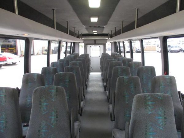 2011 Starcraft XLT Shuttle Bus S29221 - Image 11