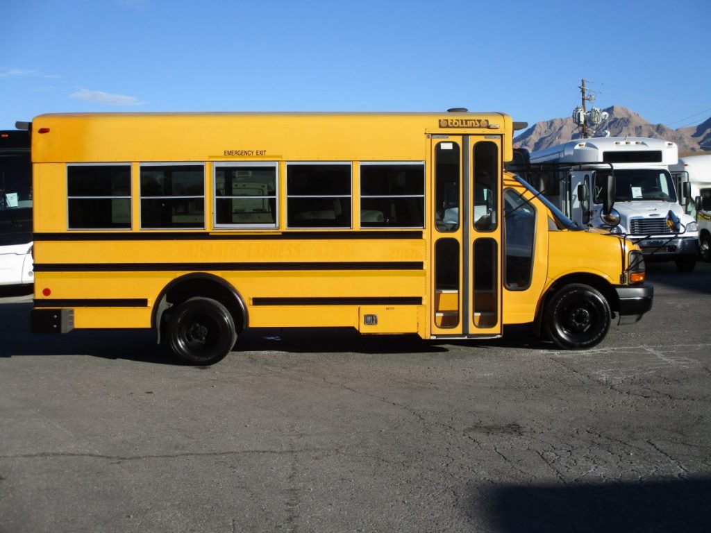 2006 Collins Bus Super Bantam B67321 - Las Vegas Bus Sales