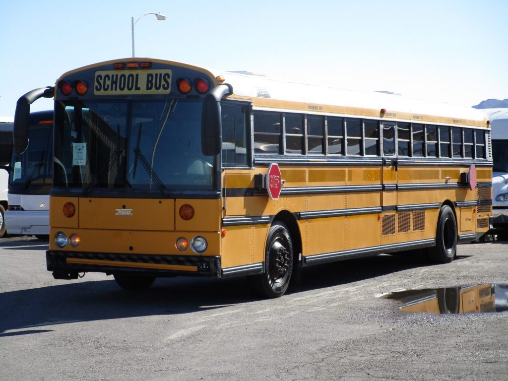 2004 Thomas Saf-T-Liner HDX School Bus B32194 - Las Vegas Bus Sales