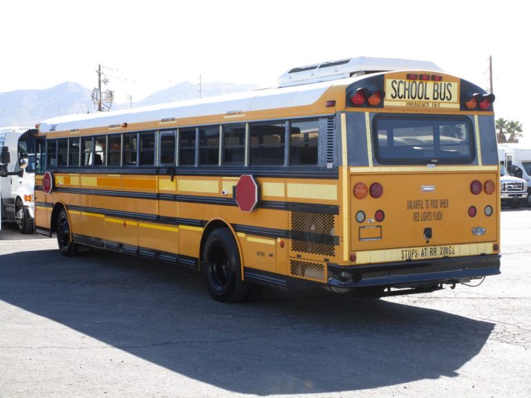 2005 Thomas Saf-T-Liner HDX School Bus B60864 - Las Vegas Bus Sales