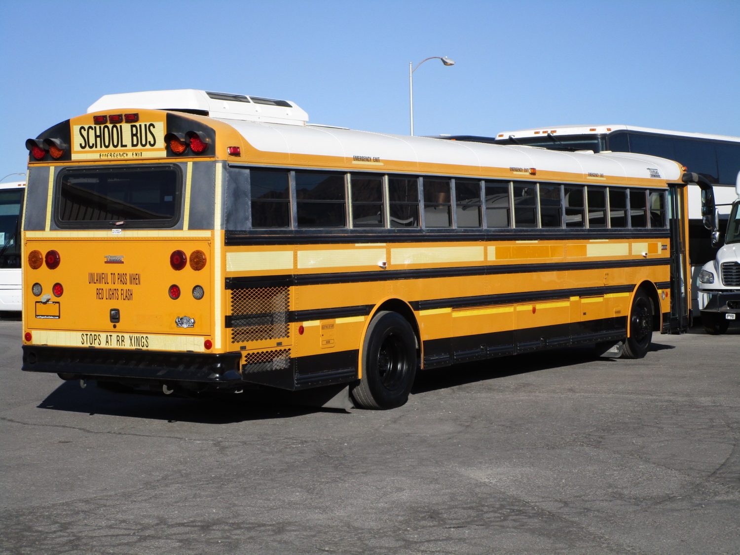 2005 Thomas Saf-T-Liner HDX School Bus B60883 - Las Vegas Bus Sales