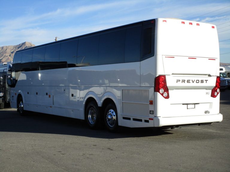 2018 Prevost H3-45 Luxury Highway Coach C13922 - Las Vegas Bus Sales