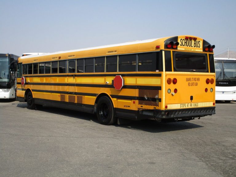 2007 Thomas Saf-T-Liner HDX School Bus B74900 - Las Vegas Bus Sales