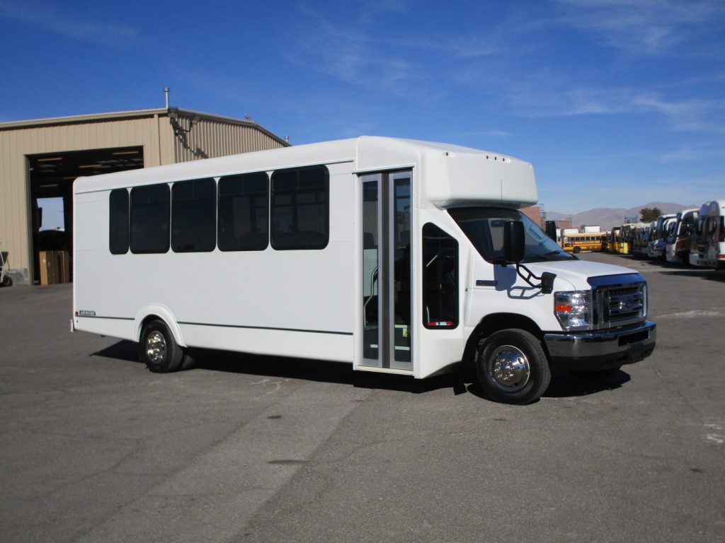 2019 ElDorado Advantage Shuttle Bus S14206 - Las Vegas Bus Sales