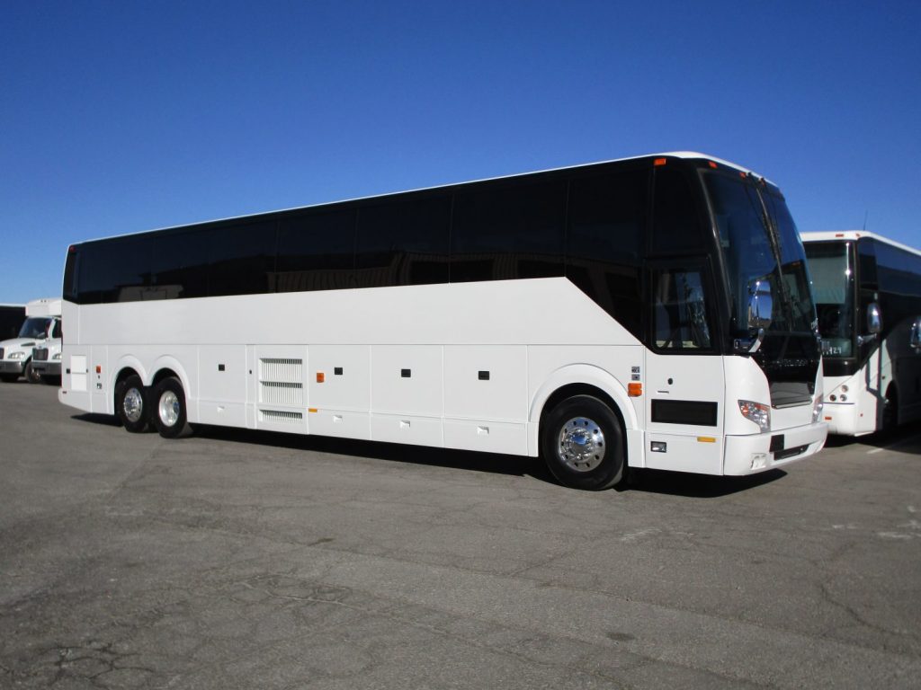 2017 Prevost H3-45 Luxury Highway Coach C13821 - Las Vegas Bus Sales