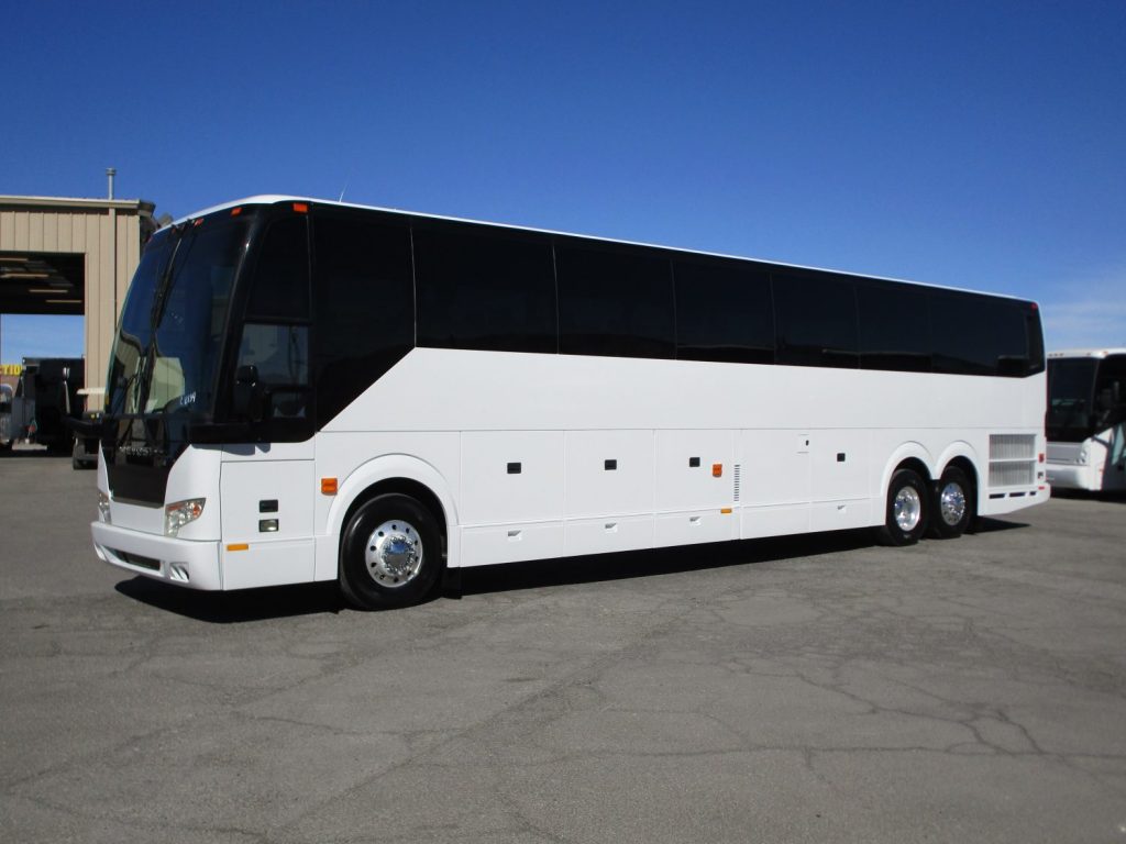 2018 Prevost H3-45 Luxury Highway Coach C10134 - Las Vegas Bus Sales