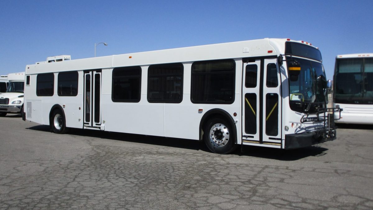 2007 New Flyer Transit Wheelchair Bus T31525 - Las Vegas Bus