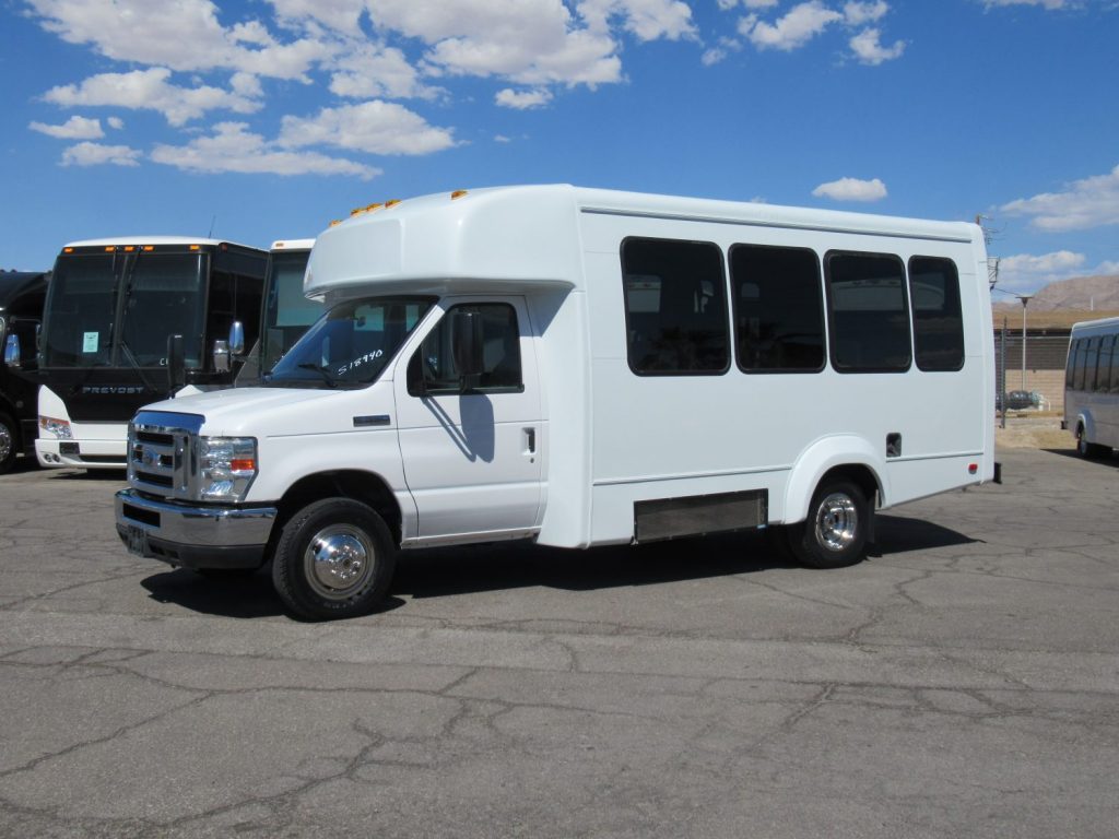 2012 Elkhart Lift Equipped Shuttle Bus S18940 - Las Vegas Bus Sales