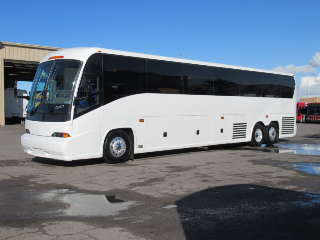 2006 MCI J4500 Highway Coach C63377 - Las Vegas Bus Sales