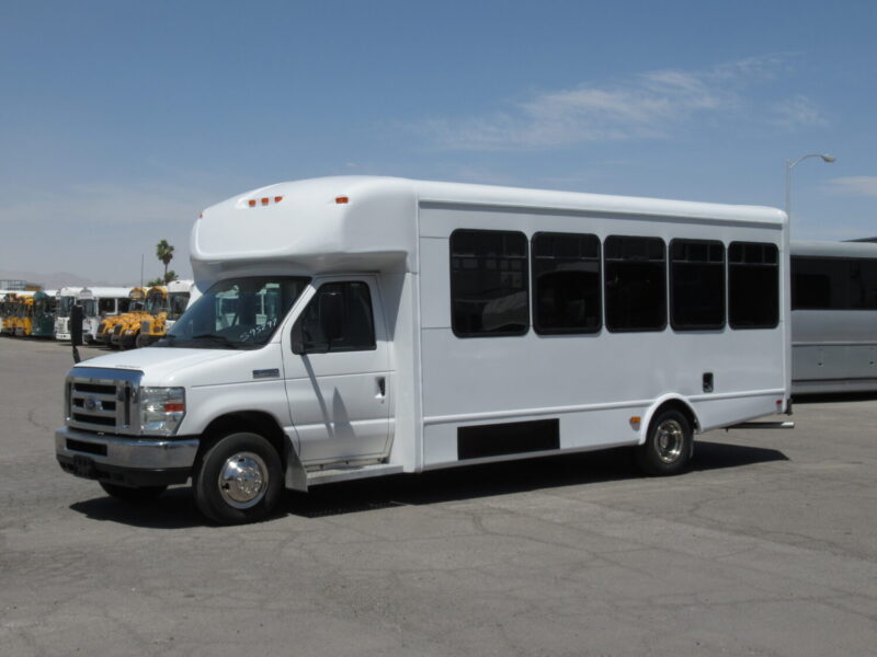 2013 Starcraft Allstar Lift Equipped Shuttle Bus S95297 - Las Vegas Bus ...