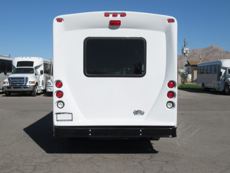 2011 Starcraft Allstar Lift Equipped Shuttle Bus S26842 - Las Vegas Bus ...