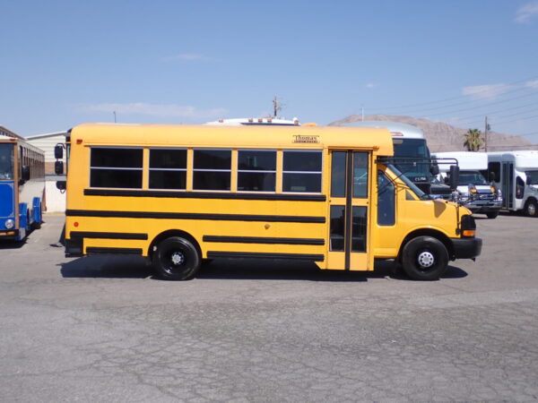 2009 Thomas School & Activity Bus B65252