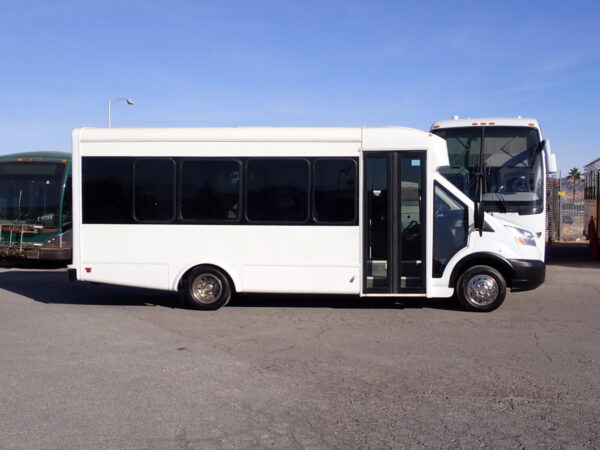 2019 Ford Transit Glaval Shuttle Bus S87730 - Image 4