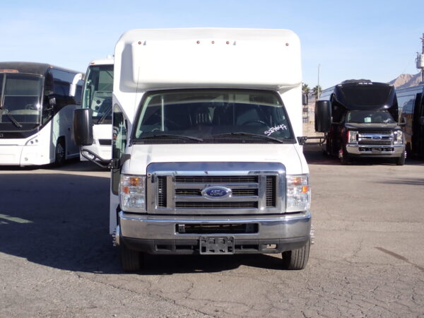 2019 ElDorado Advantage Shuttle Bus S27647 - Image 2