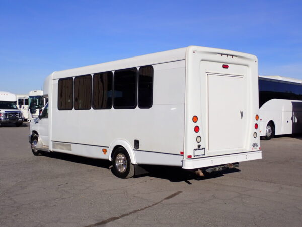 2019 ElDorado Advantage Shuttle Bus S27647 - Image 5