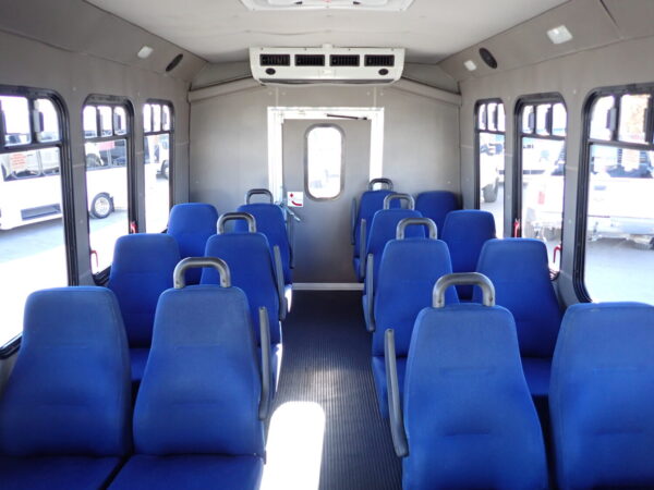 2015 Diamond Coach Shuttle Bus S02832 - Image 9