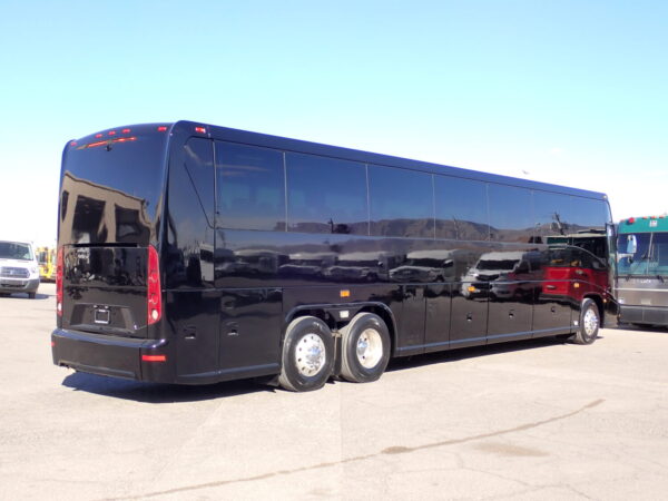 2016 MCI J4500 Highway Coach C67632 - Image 7