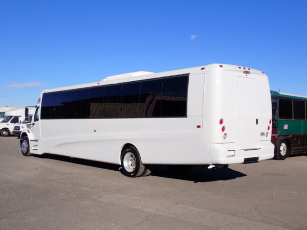 2014 Grech Motors GM40 Executive Shuttle Bus SV8984 - Image 5