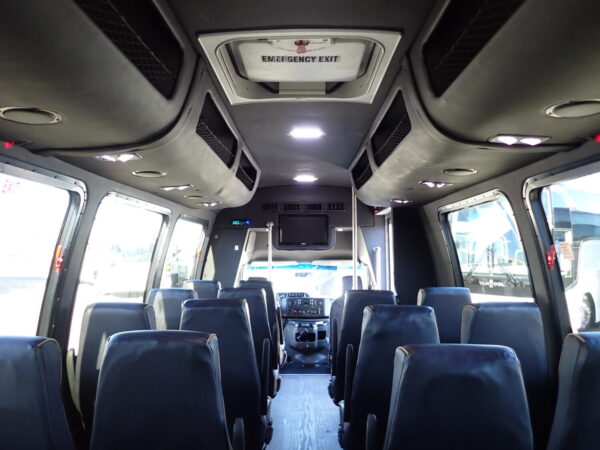 2013 KSIR 290RL Shuttle Bus S02738 - Image 10