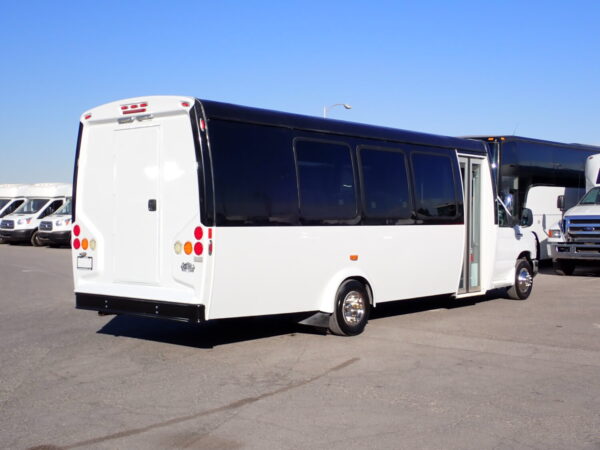 2014 Ameritrans 285 Shuttle Bus S04262 - Image 7